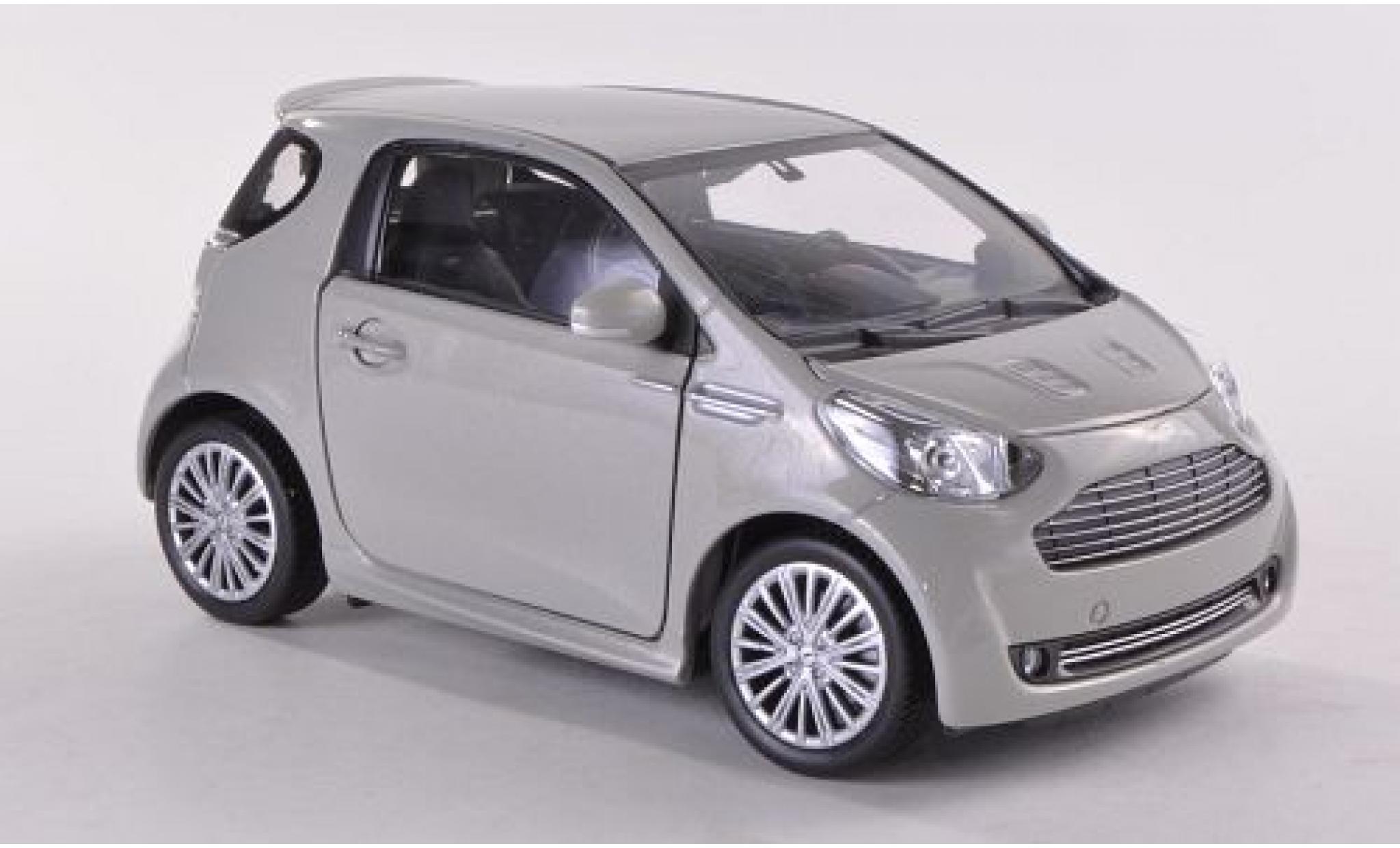 Aston Martin Cygnet 1/24 Welly -grijs 1:24 modelauto