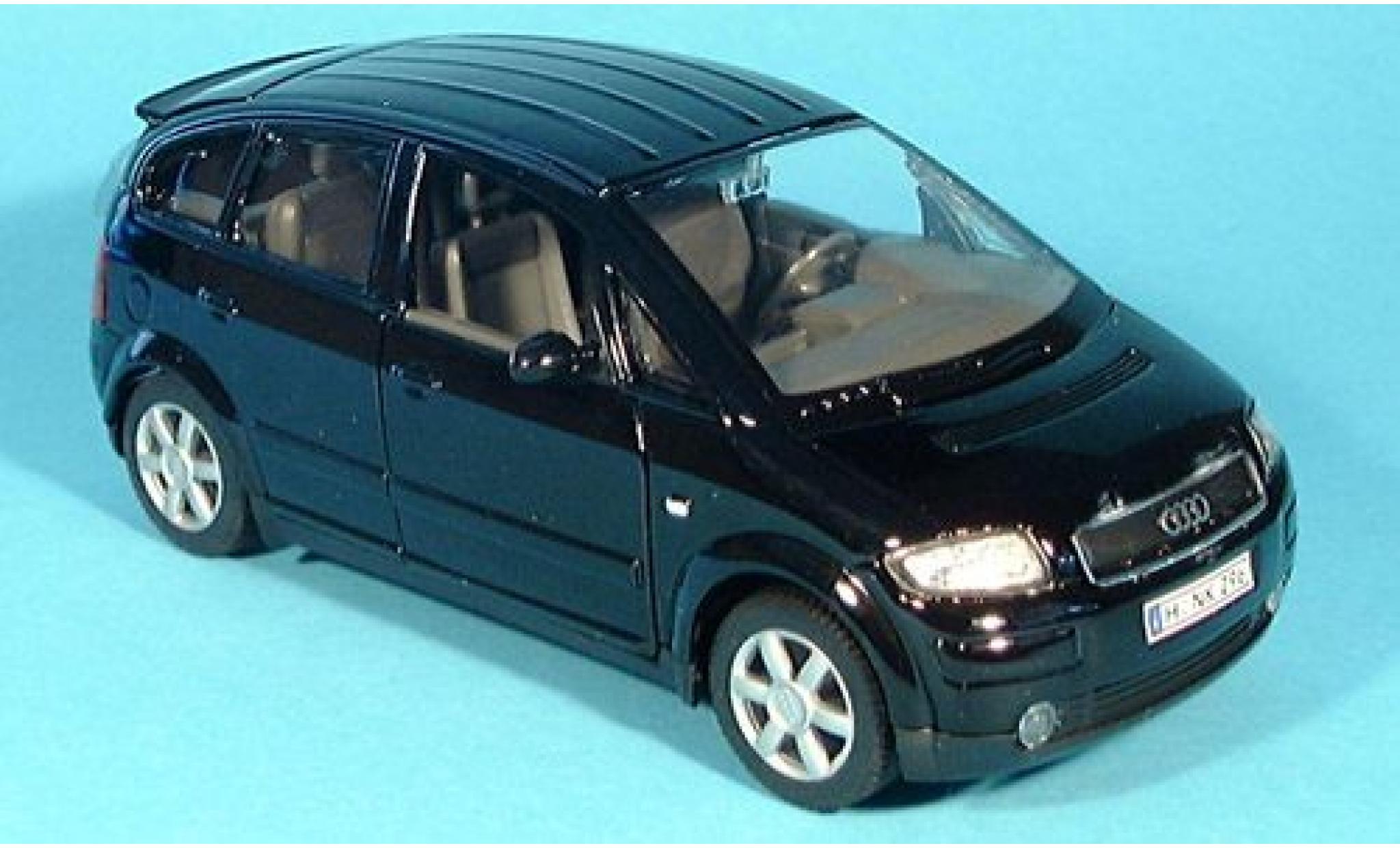 Audi A2 1/24 Welly zwart 1:24 modelauto
