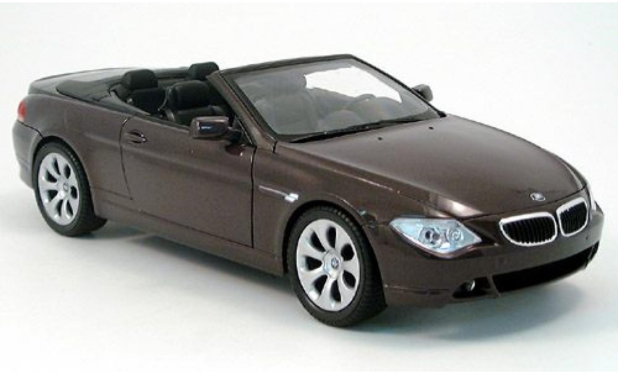 Bmw 645 1/18 Welly CI Cabriolet rood 2004 1:18 modelauto