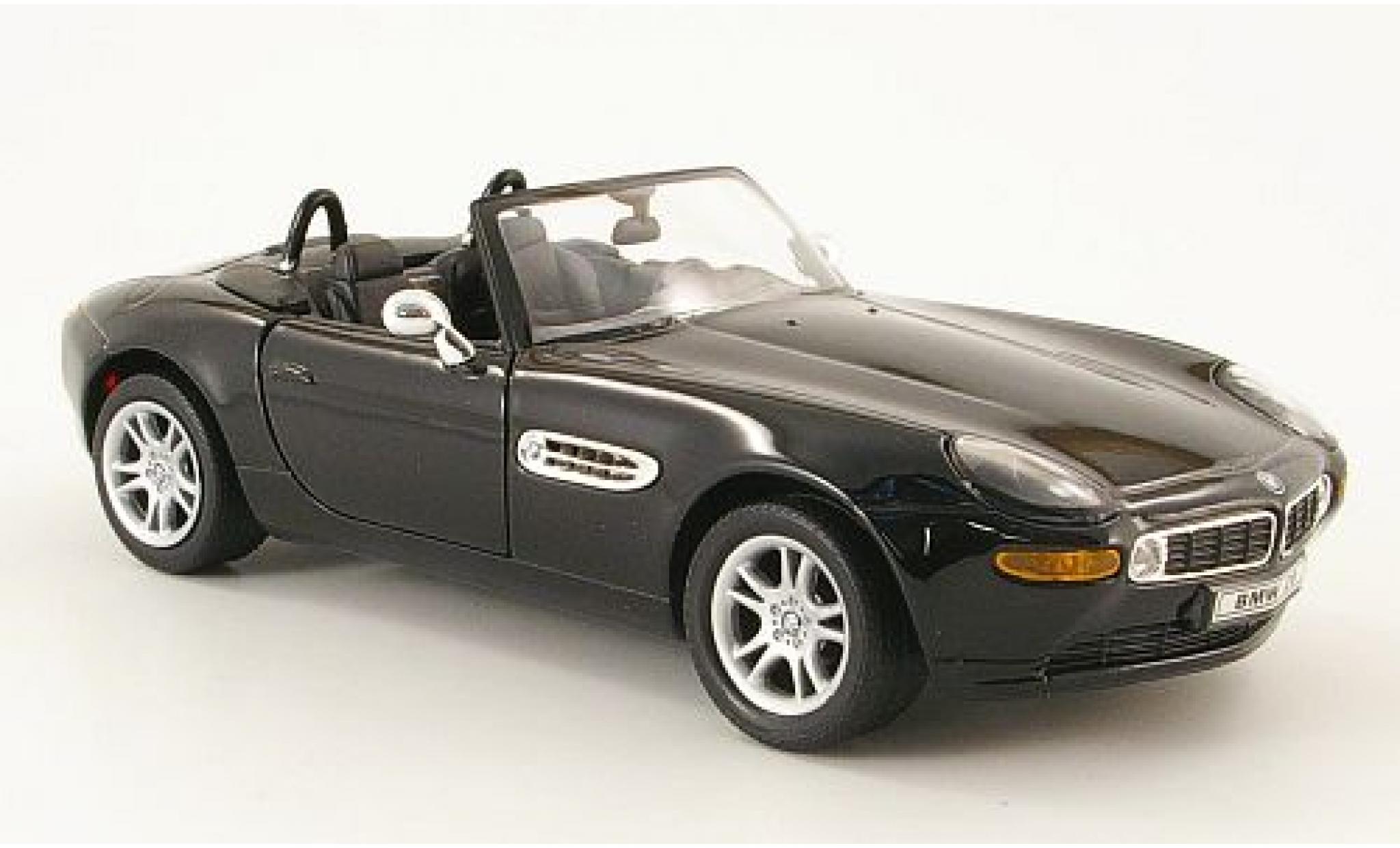 Bmw Z8 1/24 Welly zwart offen 1:24 modelauto