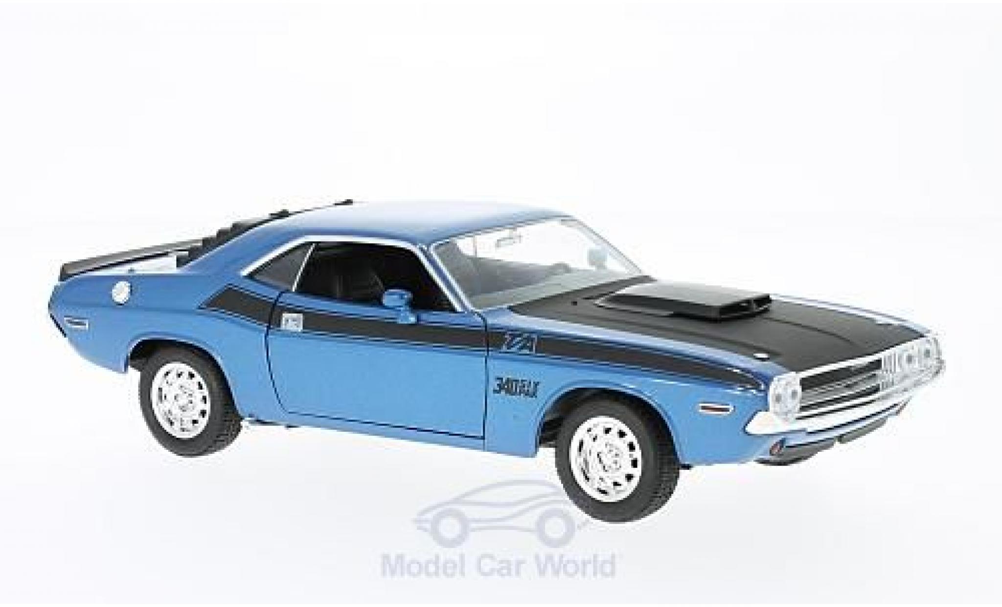 Dodge Challenger 1/24 Welly T/A metallic blauw/zwart 1970 modelauto