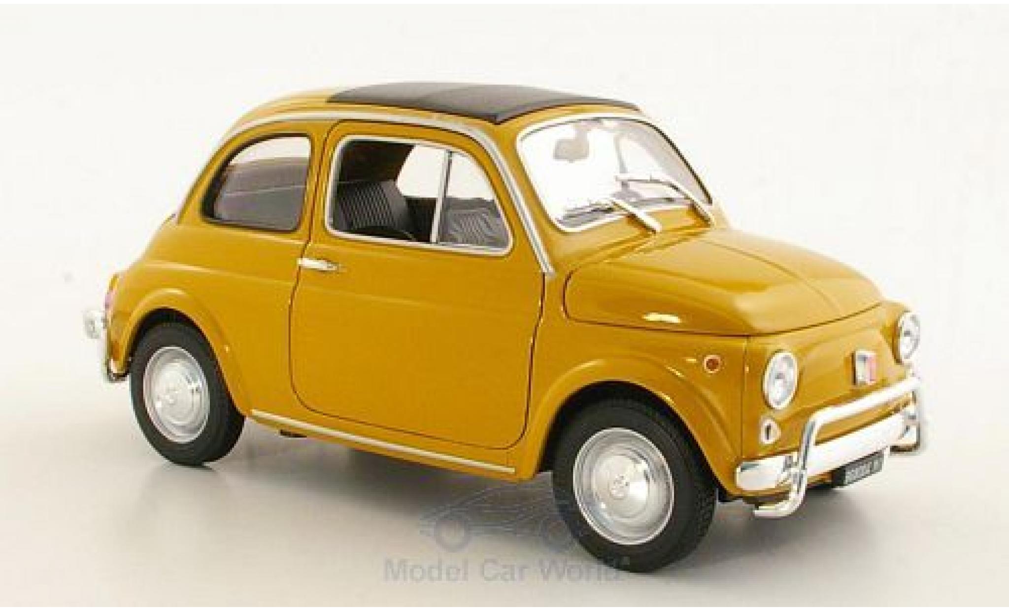 Fiat 500 1/18 Welly geel 1957 ohne Vitrine modelauto
