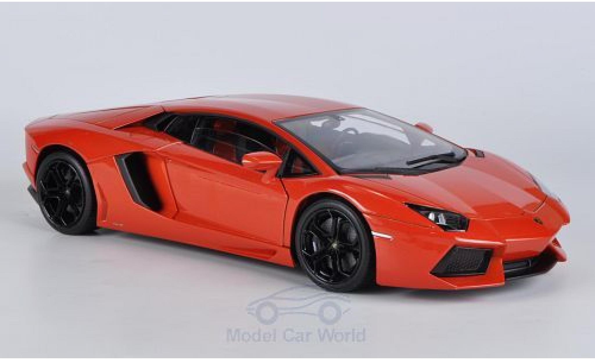 Lamborghini Aventador 1/18 Welly LP 700-4 oranje ohne Vitrine modelauto