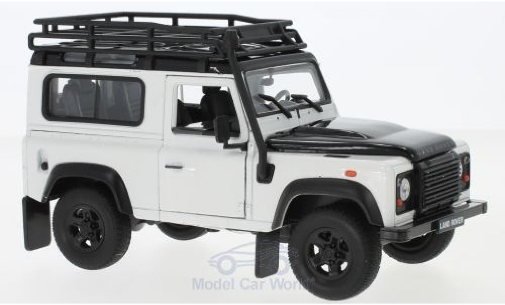 Land Rover Defender 1/24 Welly wit/zwart mit Dachgep&auml;cktr&auml;ger modelauto