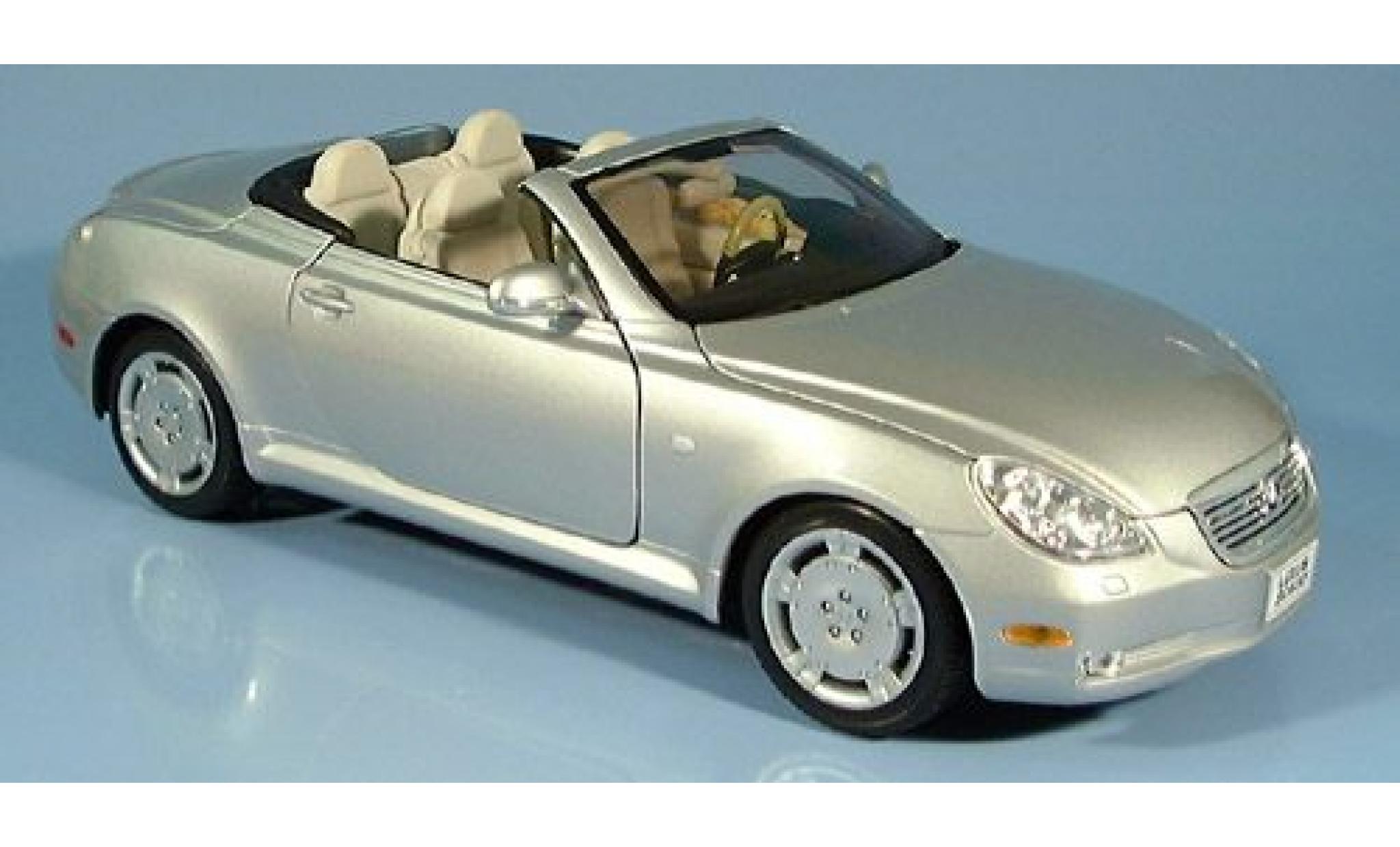 Lexus SC 1/18 Welly 430 Cabriolet grijs 1:18 modelauto