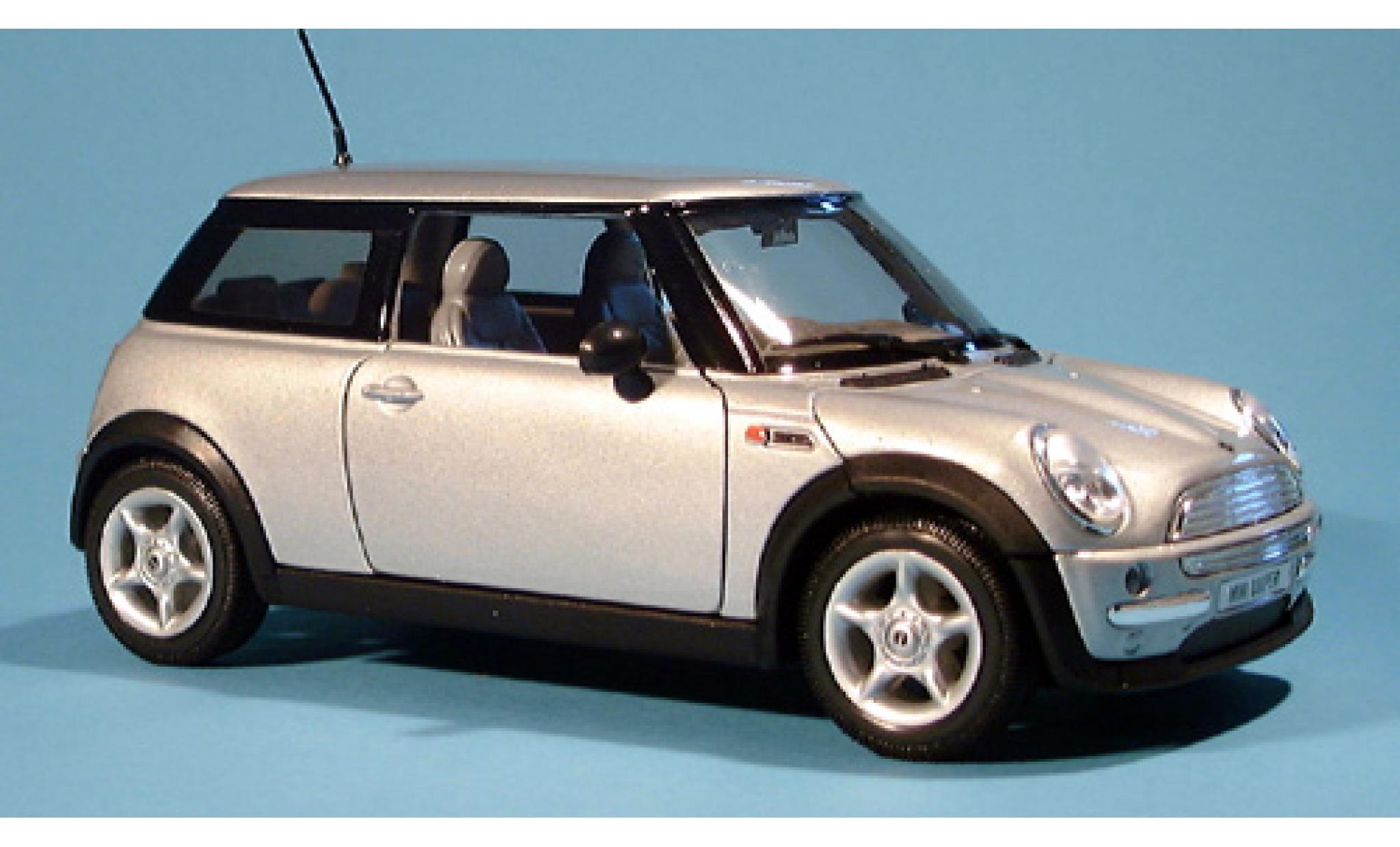 Mini Cooper 1/24 Welly grijs 1:24 modelauto