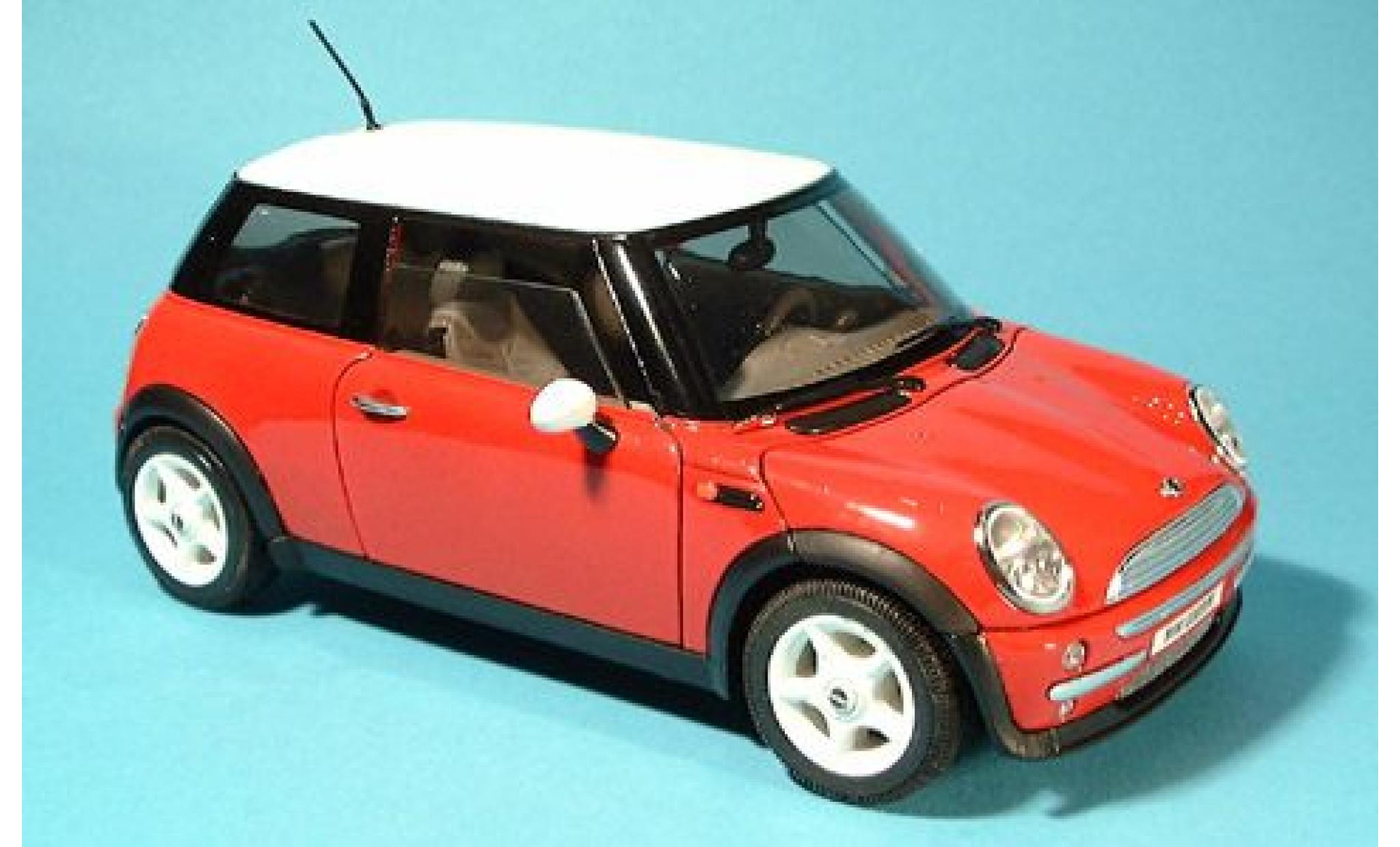 Mini Cooper 1/18 Welly New rood 1:18 modelauto