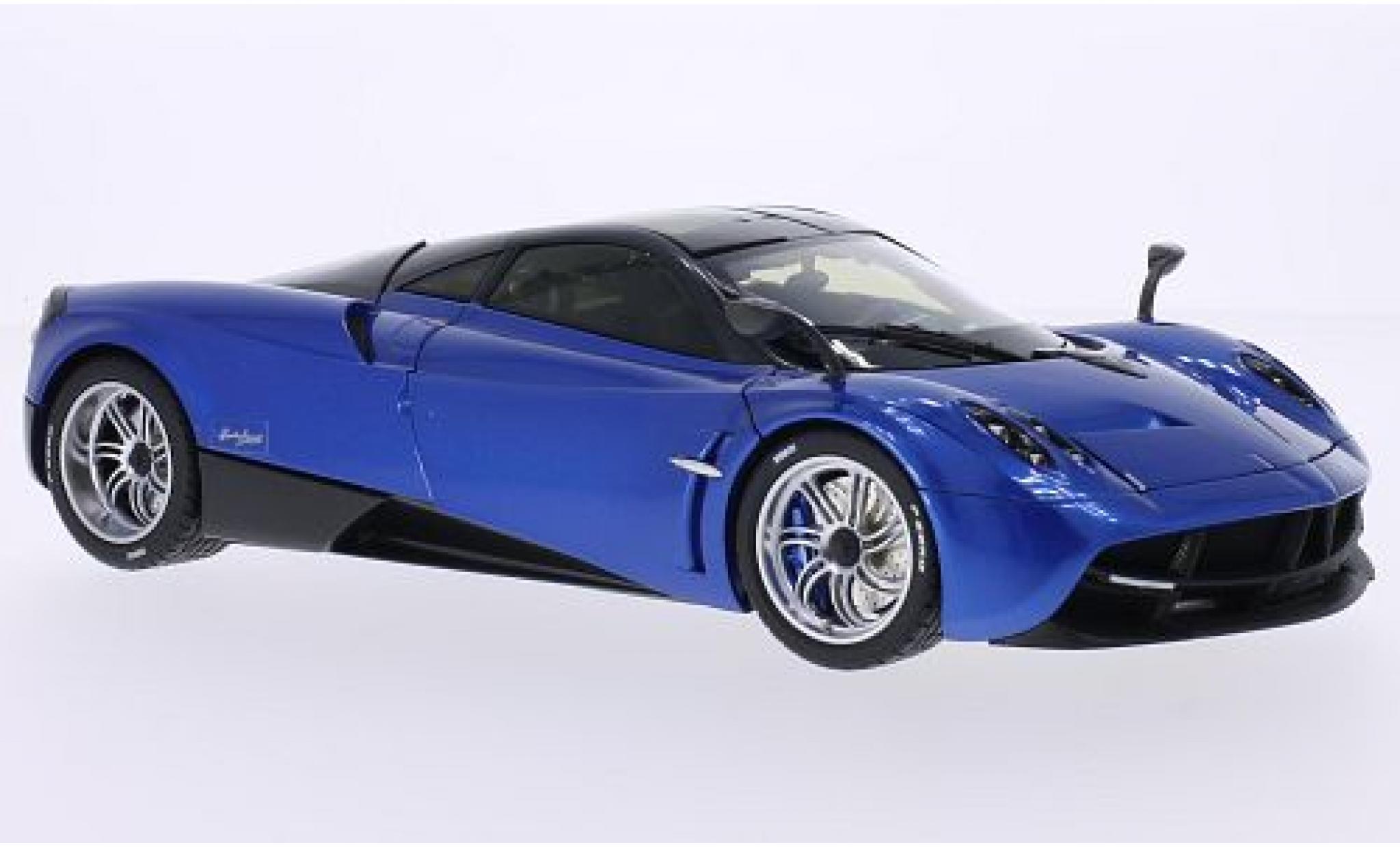 Pagani Huayra 1/18 Welly blauw/carbon 1:18 modelauto