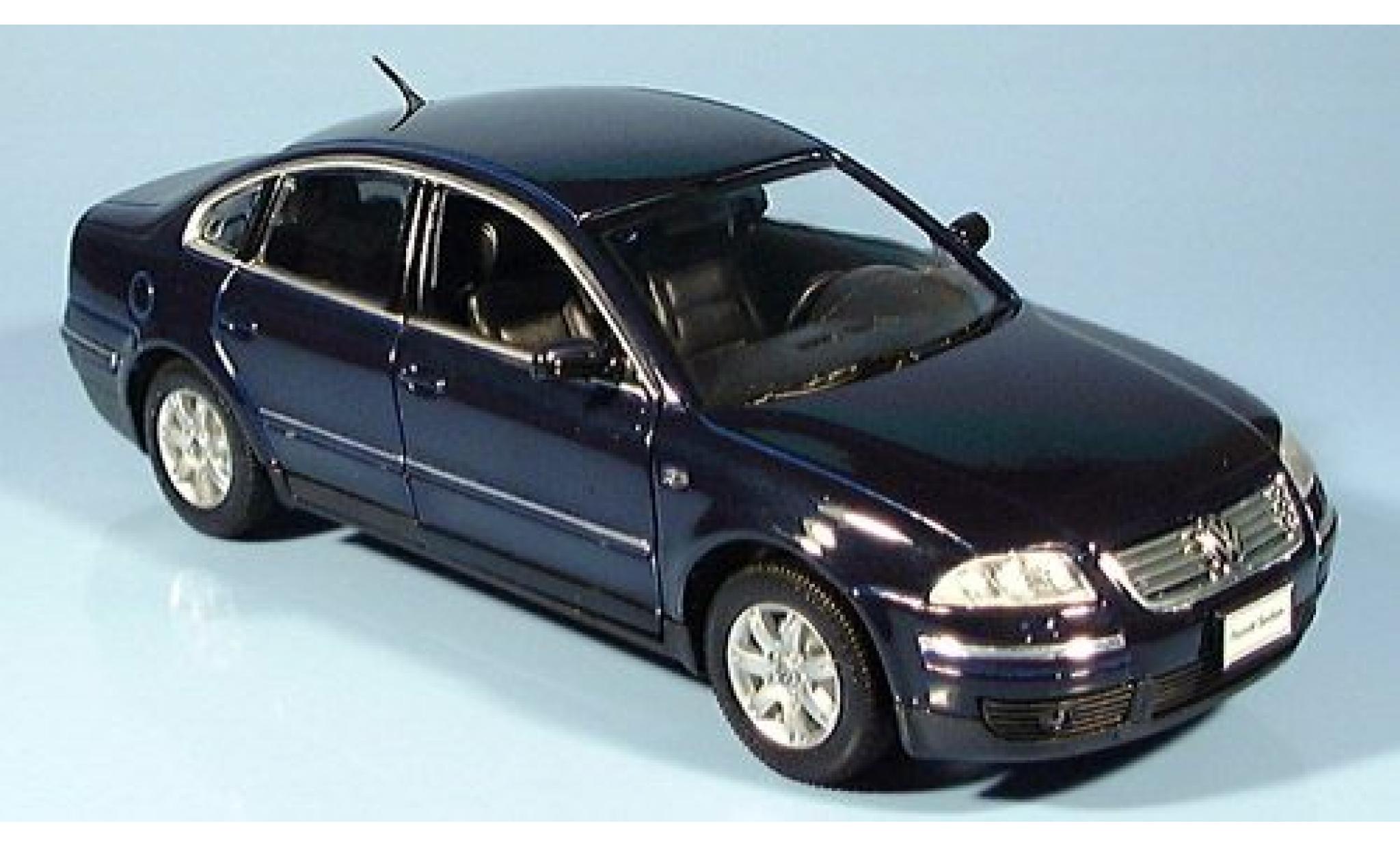 Volkswagen Passat 1/24 Welly Sedan (ohne Farbangabe) 2001 1:24 modelauto