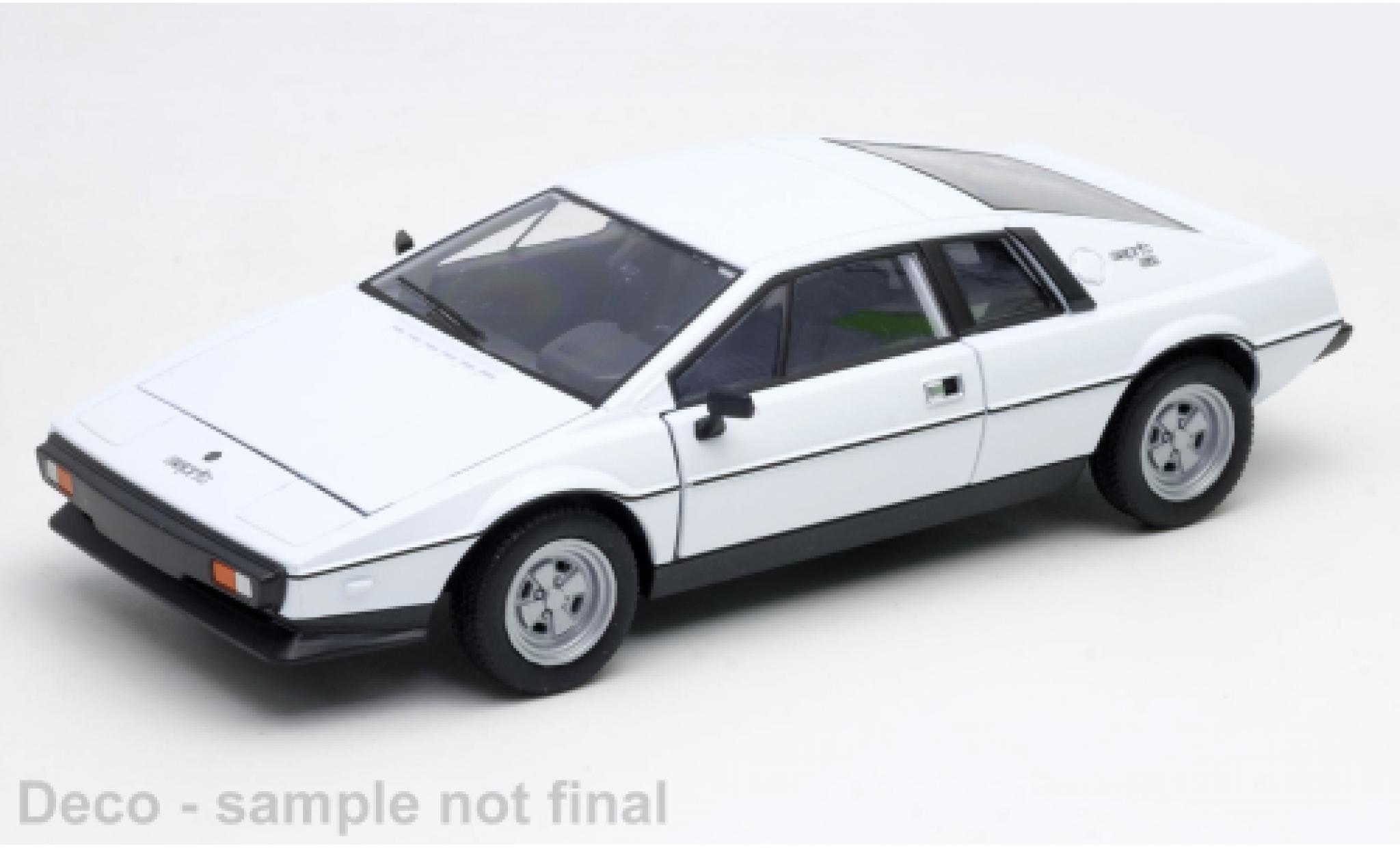 Lotus Esprit 1/24 Welly Type 79 wit modelauto
