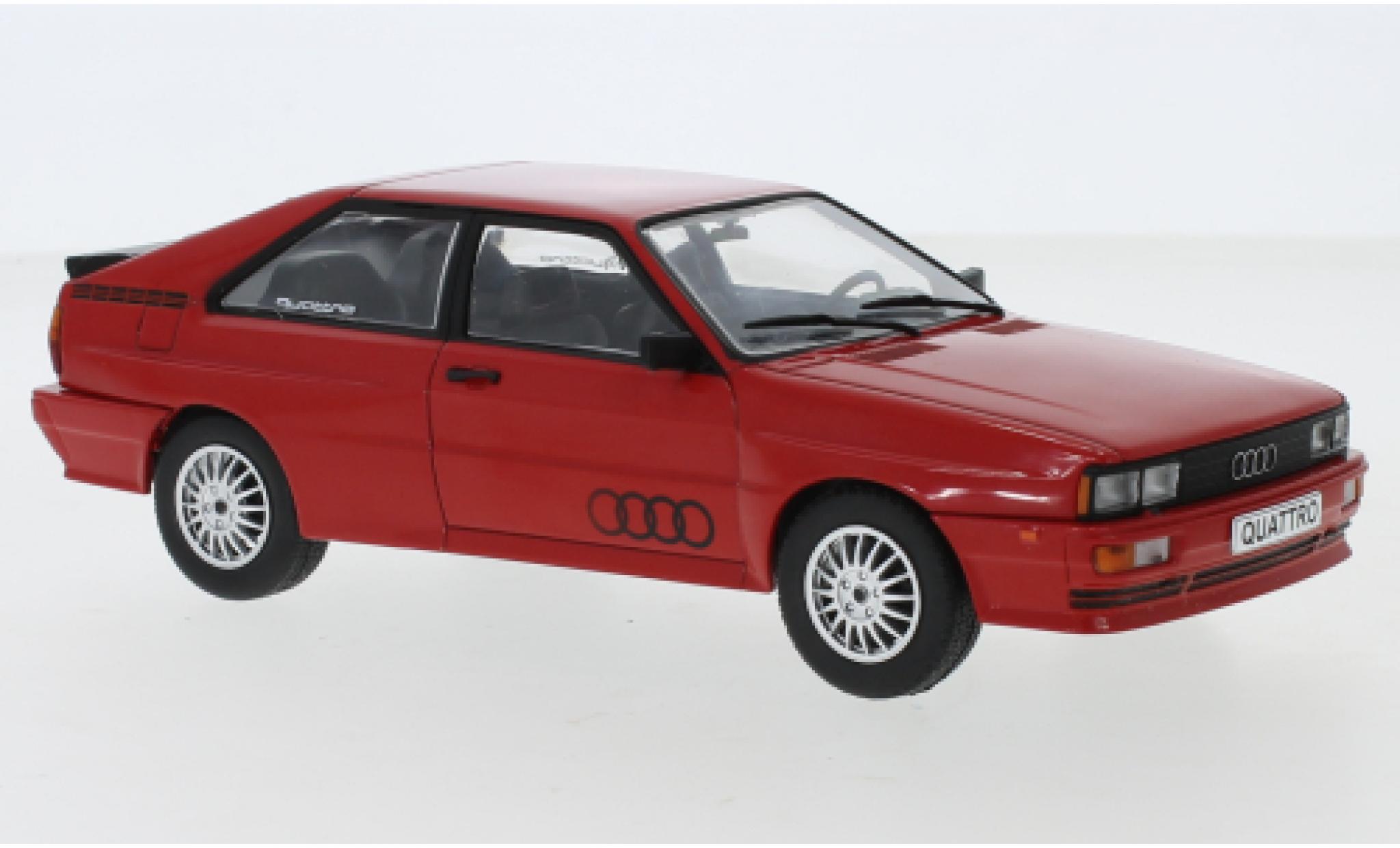 Audi Quattro 1/24 WhiteBox quattro rood 1980 modelauto