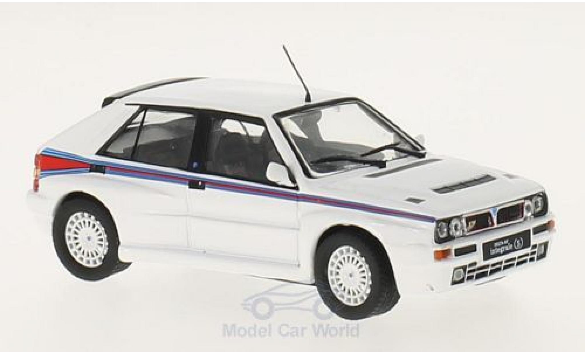 Lancia Delta 1/43 WhiteBox Integrale Martini wit/Dekor 1992 modelauto