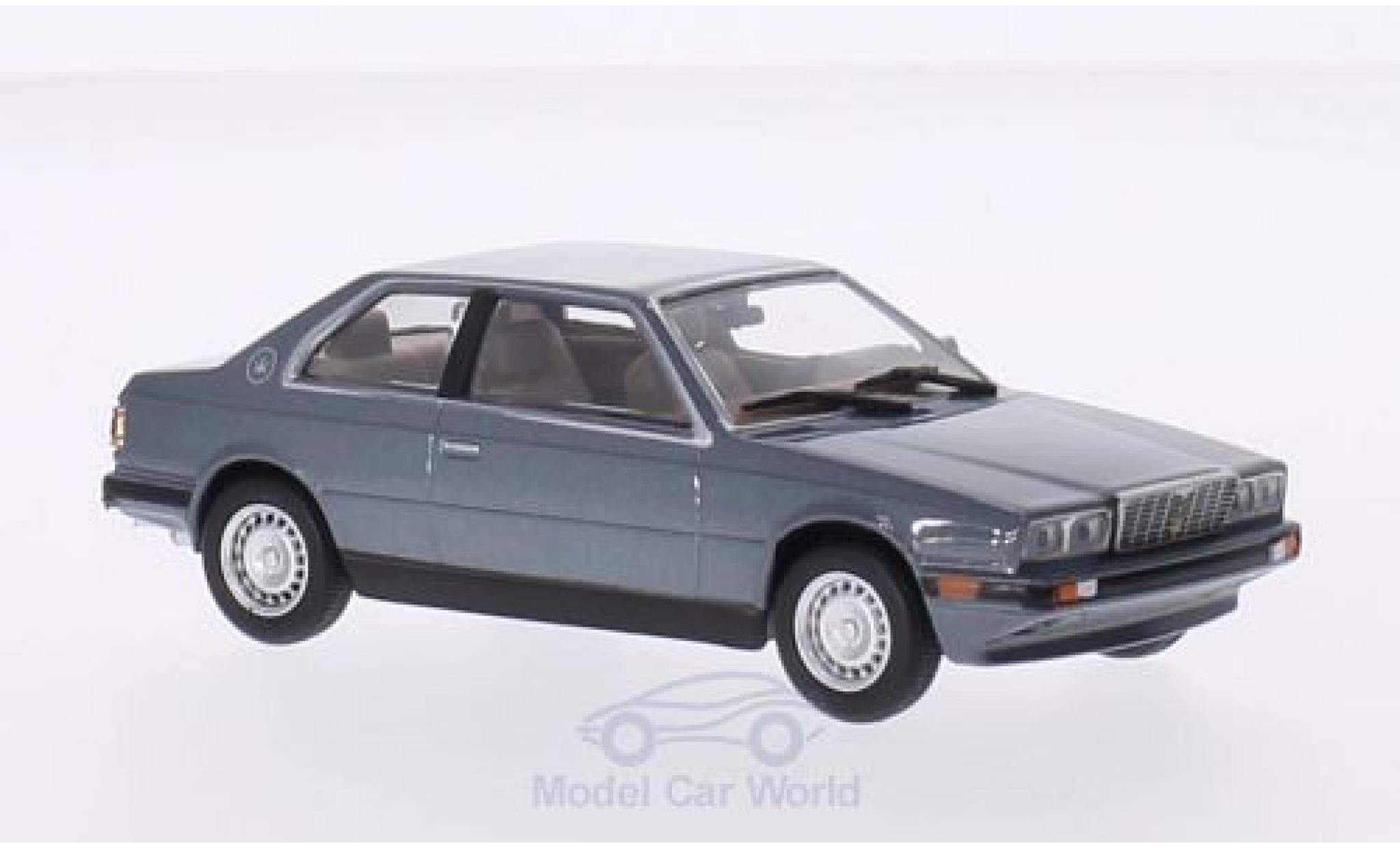 Maserati Biturbo 1/43 WhiteBox metallic grijs modelauto