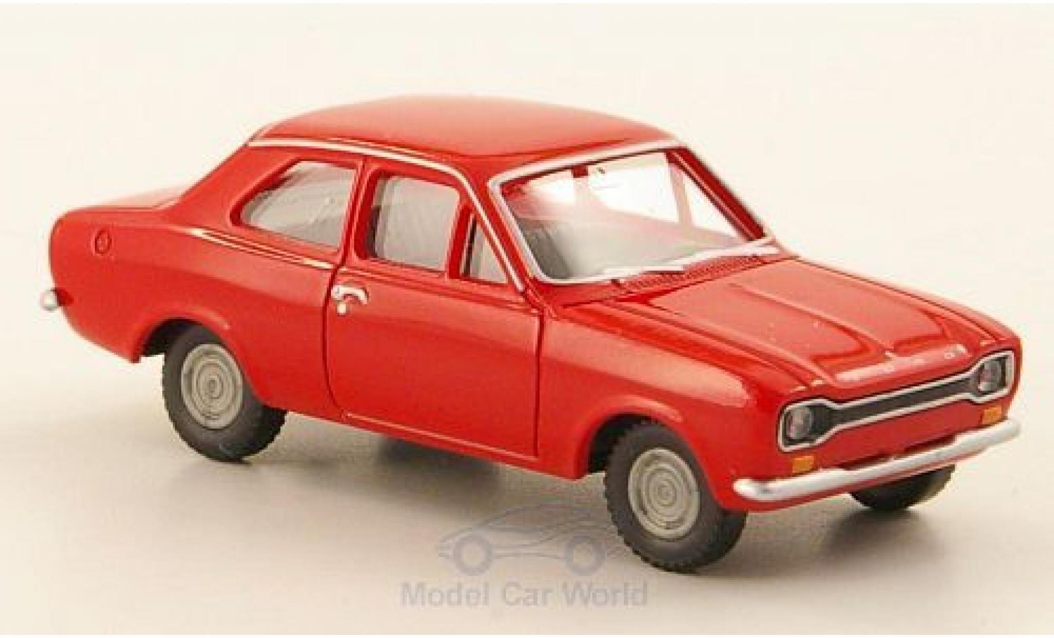 Ford Escort 1/87 Wiking MKI rood modelauto