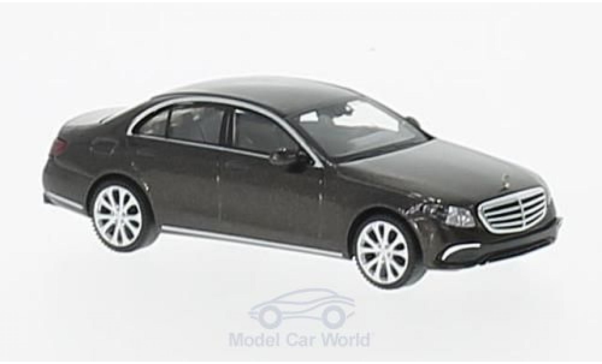 Mercedes Classe E 1/87 Wiking (W213) Exklusive metallic bruin modelauto