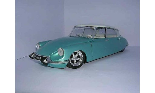 Citroen DS 19 1/18 Solido sema show modelauto