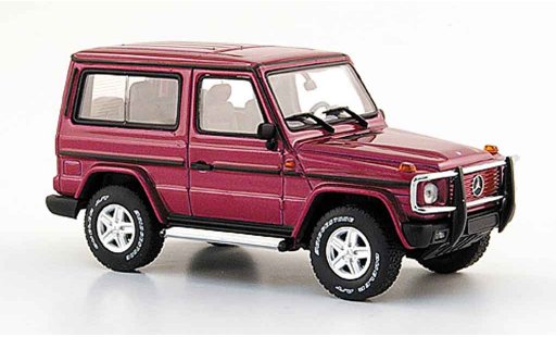 Mercedes Classe G SWB 1/43 Autoart lila 3 Turer modelauto