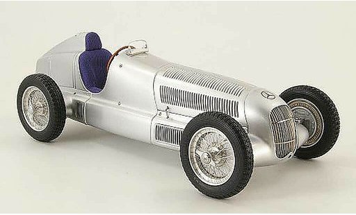 Mercedes W 25 Base 1/18 CMC Ur-grijspfeil des Manfred von Brauchitsch 1934 modelauto