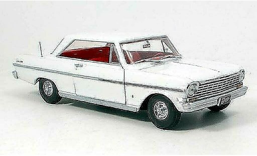 Chevrolet Nova SS 1/18 Sun Star 1963 wit modelauto