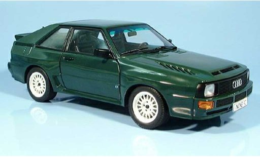 Audi Sport Quattro coupe 1/18 Autoart swb groen 1984 modelauto