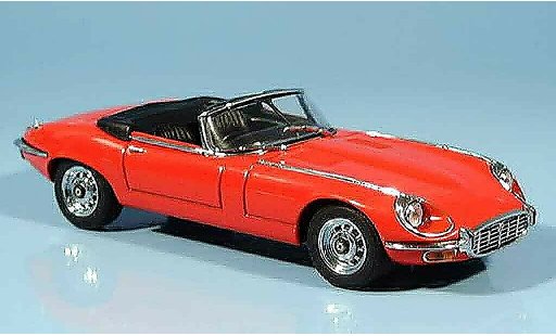 Jaguar E-Type Cabriolet 1/43 Autoart serie iii v12 rood modelauto