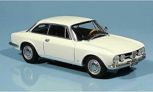 Alfa Romeo 1750 gtv 1/43 Autoart wit 1967 modelauto