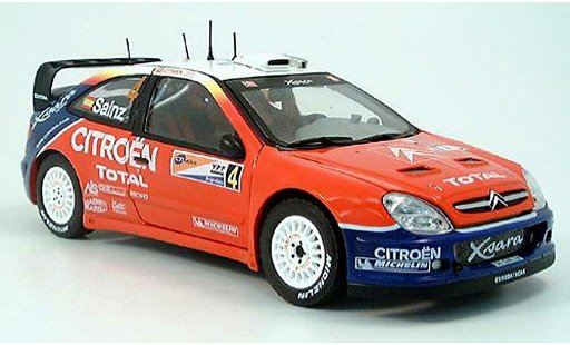 Citroen Xsara WRC 2004 1/18 Sun Star no.4 c.sainz rallye zilverine modelauto
