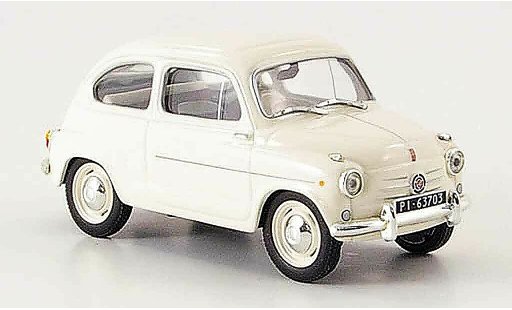 Fiat 600 Berlina 1/43 IXO wit modelauto