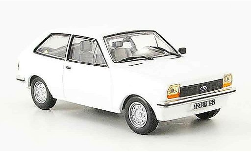 Ford Fiesta MKI 1/43 IXO wit 1976 modelauto