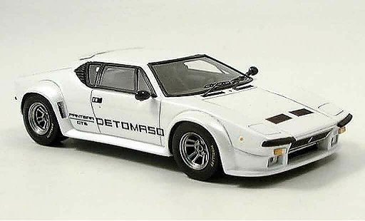 De Tomaso Pantera GT5 1/43 Spark wit 1981 modelauto