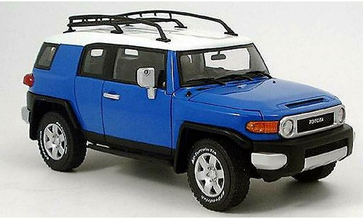 Toyota FJ Cruiser Base 1/18 Autoart blauw modelauto