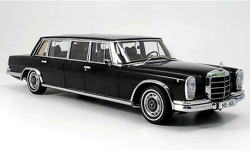 Mercedes 600 Pullman 1/18 Autoart lwb gardinen in heckscheibe etc. modelauto