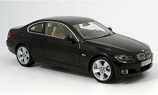 Bmw 335 coupe 1/18 Kyosho E92 zwart 2006 modelauto
