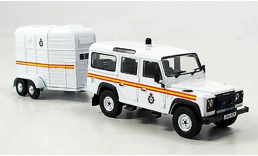 Land Rover Defender Base 1/43 Vanguards Royal Parks Const. politie England modelauto