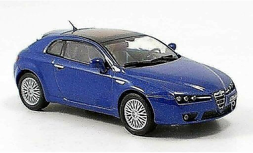 Alfa Romeo Brera coupe 1/43 M4 blauw 2005 modelauto