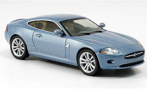 Jaguar XK coupe 1/43 IXO blauw 2005 modelauto