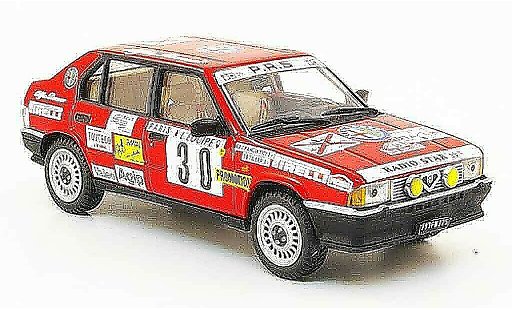 Alfa Romeo 33 rallye 1/43 Pego no.30 monte carlo 1986 modelauto