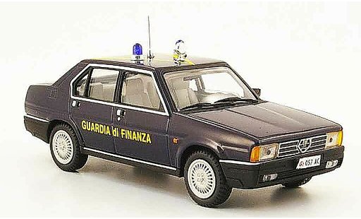 Alfa Romeo 90 polizia 1/43 Pego guardia di finanza 1984 modelauto