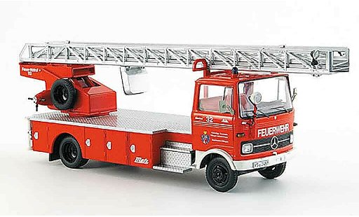 Mercedes LP 813 Base 1/43 Schuco pompier Villingen Schwenningen modelauto