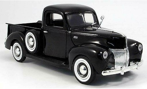 Ford 1940 Pick Up 1/18 Motormax - zwart modelauto
