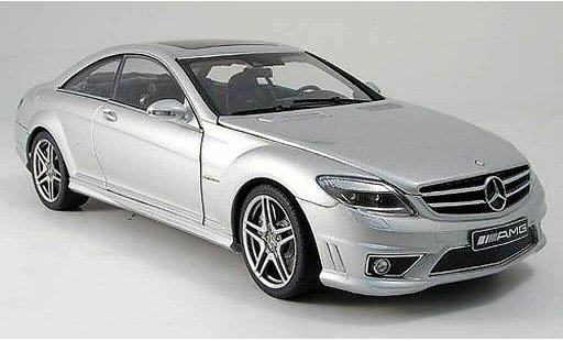 Mercedes Classe CL AMG 1/18 Autoart 63 (c 216) grijs avec ledersitzen modelauto
