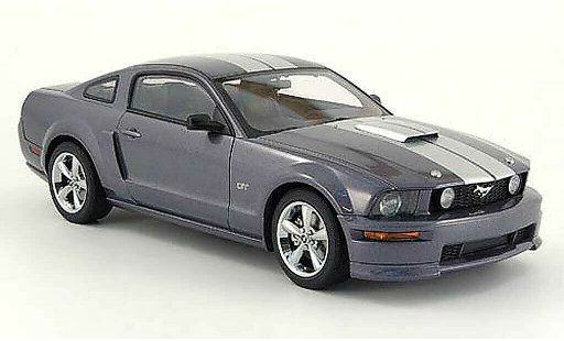 Ford Mustang GT 1/18 Autoart grijs strepen modelauto