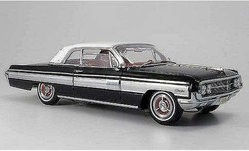 Oldsmobile Starfire Base 1/18 Yat Ming zwart wites dak 1962 modelauto