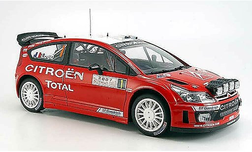 Citroen C4 WRC 1/18 Autoart no.1 loeb/elena winnaar monte carlo 2007 modelauto