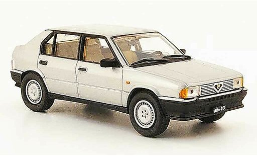 Alfa Romeo 33 1.7 ie 1/43 Pego grijs metallic 1986 modelauto