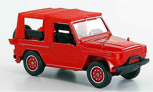 Peugeot P4 Base 1/43 Solido gelandewagen pompier 1981 modelauto