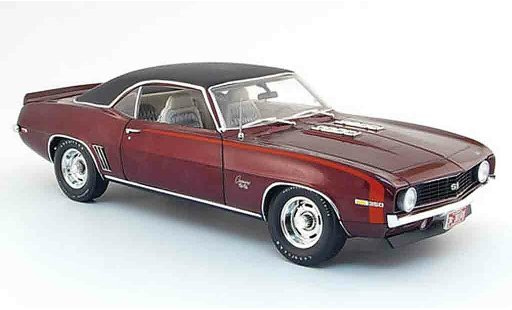 Chevrolet Camaro SS 1/18 Highway 61 350 rood zwart 1969 modelauto