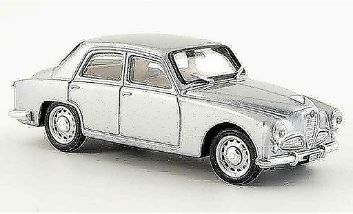 Alfa Romeo 1900 berlina 1/43 Brumm sedan grijs metallic 1950 modelauto