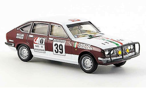 Lancia Beta berline 1/43 Pego sedan no.39 italia rallye bandama 1973 modelauto