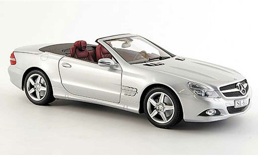 Mercedes Classe SL Base 1/18 Minichamps (r 230) grijs metallic modelauto